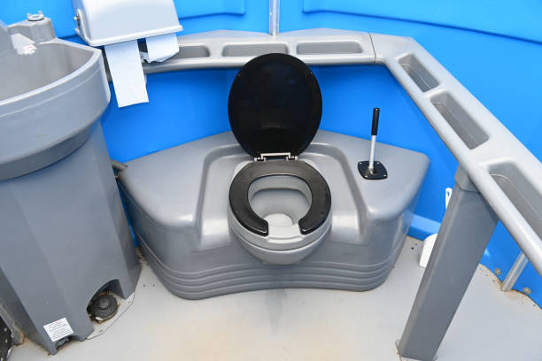 Best Luxury portable toilet rental  in Odem, TX